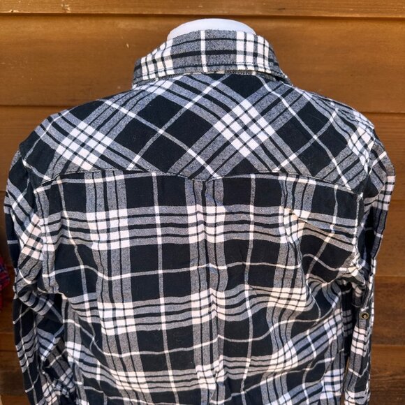Jachs Girlfriend Bea Black Plaid Flannel Snap Button Up Shirt Size S - Picture 10 of 10